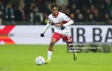 German-Ghanaian winger Justin Diehl suffers injury setback in Stuttgart's preseason (…)