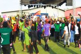 MC Darlington lights up Ecobank-JoyBusiness SME Fair; grand finale promises massive fireworks today