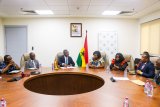 Health Minister pledges to ensure implementation of revised Conditions of Service for nurses and (…)