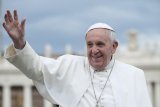 Pope in critical condition following respiratory health complications