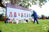 Helicopter crash: Penyi Paramount Chief Torgbiga Dadzi shares in grief with President Mahama
