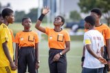 Catch Them Young Referees gain valuable experience at Elite U15 Girls Tournament