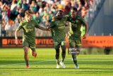 Augustine Boakye impresses with two assists in Saint-Ã‰tienneâ€™s 4-0 win over Rodez