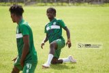 Ernest Mwankurinah set for Aduana switch as midfielder seeks fresh start