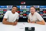 Ghanaian goalie Rome Jayden Owusu-Oduro pens long-term deal with AZ Alkmaar