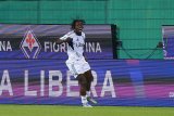 Jayden Addai scores debut Serie A goal to snatch late win for Como at Fiorentina