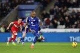 Jordan Ayew scores as Leicester draw to end losing streak against Middlesbrough