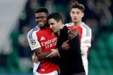 Arsenal announce contract talks with Thomas Partey amid four senior exits