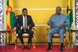 Photos: President Mahama holds bilateral talks with Grenada’s Prime Minister Thomas Mitchell