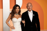 Jeff Bezos raises standards; reportedly budgets $50,000 per guest for his lavish wedding