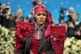 Teyana Taylor pauses career for emergency vocal surgery