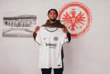 Ghanaian defender Derek Boakye Osei signs first professional contract with Frankfurt