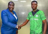 Gor Mahia unveil Ghanaian midfielder George Amonoo