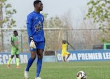 Asante Kotoko chasing Bechem United duo Francis Acquah and Aziz Haruna Dari