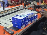 K Adu Gas, Stove and Oven donates 15 mobile phones to Nhyira FM listeners as part of birthday&nbsp;(…)