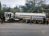 GNFS averts explosion after petrol tanker accident at Aveme Junction