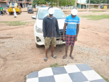 Police nab 2 with suspected Indian hemp