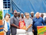 Chinese community donates to victims of Gbenyiri conflict