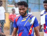 Defender Michael Awuah Mensah joins Berekum Chelsea on one-year deal