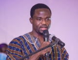 Manasseh Awuni praises David Asante’s public service