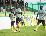 Atta Kumi’s penalty lifts GoldStars to hard-fought win over Aduana