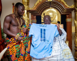 Man City star Jeremy Doku visits Asantehene Otumfuo Osei Tutu II