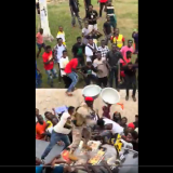 Moment fan attempted to snatch Lil Win’s money during Kejetia Market tour