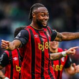 Liverpool hold positive talks with Bournemouth over potential winter acquisition of Ghana (…)