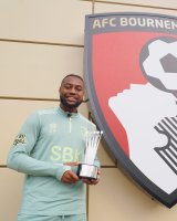 Antoine Semenyo presented with PFA Fans Player of the Month Award