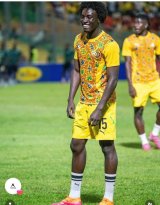 Nice defender Kojo Peprah Oppong proud after making Ghana debut in win over Comoros