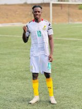 Former Kotoku Royals forward Clinton Kumi joins Samartex on three-year deal