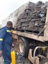 Trailer catches fire on Accra-Kumasi Highway [Photos]