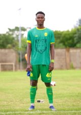 GPL champions Bibiani Gold Stars close to signing former Nsoatreman defender Emmanuel Ankrah