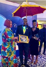 Brogya Foundation wins “Outstanding Humanitarian Initiative in Child Welfare Award”