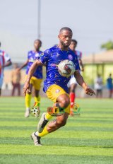 Right-back Ben Tsatsu Teyechu departs Vision FC ahead of new season