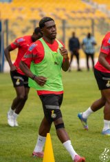 Thomas Partey teases Black Stars new boy Derrick Kohn in lighthearted moment