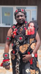 Wassa Damang Chief Nana Enimere Kwaw II mourns victims of helicopter crash