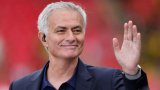 ‘Who says no to Benfica?’ – Mourinho arrives for talks