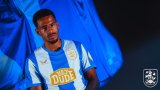 English-Ghanaian midfielder Marcus McGuane joins Huddersfield Town FC