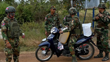 Cambodia shuts border crossings with Thailand as fighting continues