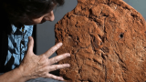 Rare 4,000-year-old Egyptian handprint found