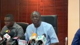 ‘Cedi no apicki, but Abochi get the dollar’ – Minority tells gov’t