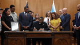 Chicago mayor signs order to resist potential Trump crackdown