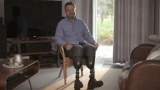 Surgeon jailed after amputation of own legs