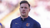 Barcelona strip goalkeeper Ter Stegen of captaincy