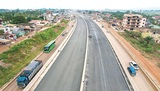 Mahama lauds progress on Ofankor-Nsawam Road, urges contractor to finish ahead of schedule
