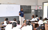 Standard Chartered empowers young students to combat plastic waste, promote environmental sustainability